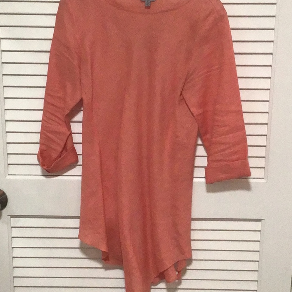 This is a STUNNING 100% Linen top, cut on the bias
